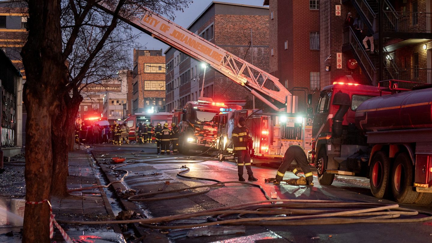 Dozens of people killed in South Africa apartment block fire