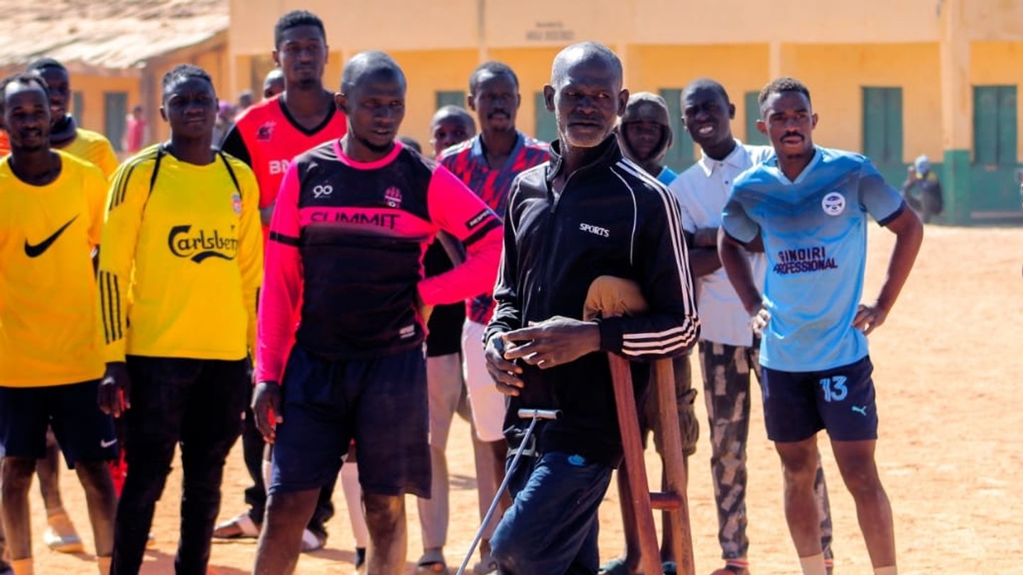 AK Nasara: Nigeria's amputee coach churning out football stars