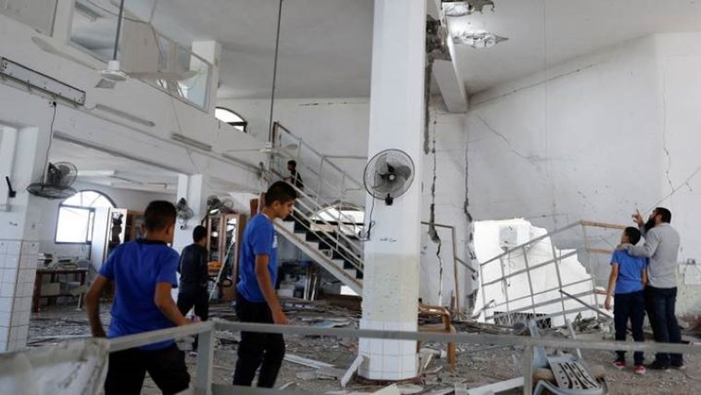 Israël bombarde une mosquée en Cisjordanie, et tue 55 personnes dans de nouveaux raids à Gaza