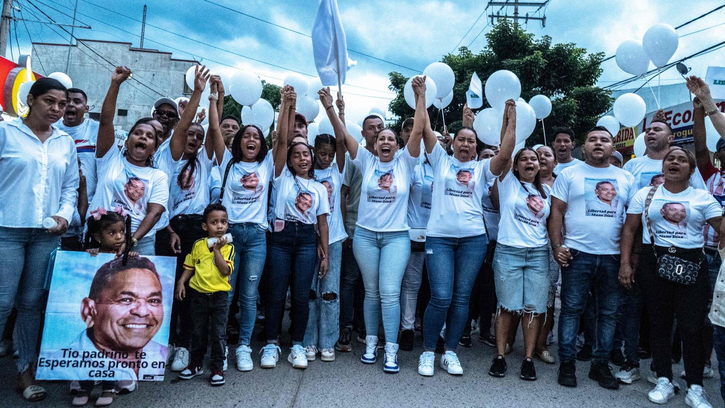 Colombie: la guérilla de l'ELN libère le père du footballeur Luis Diaz