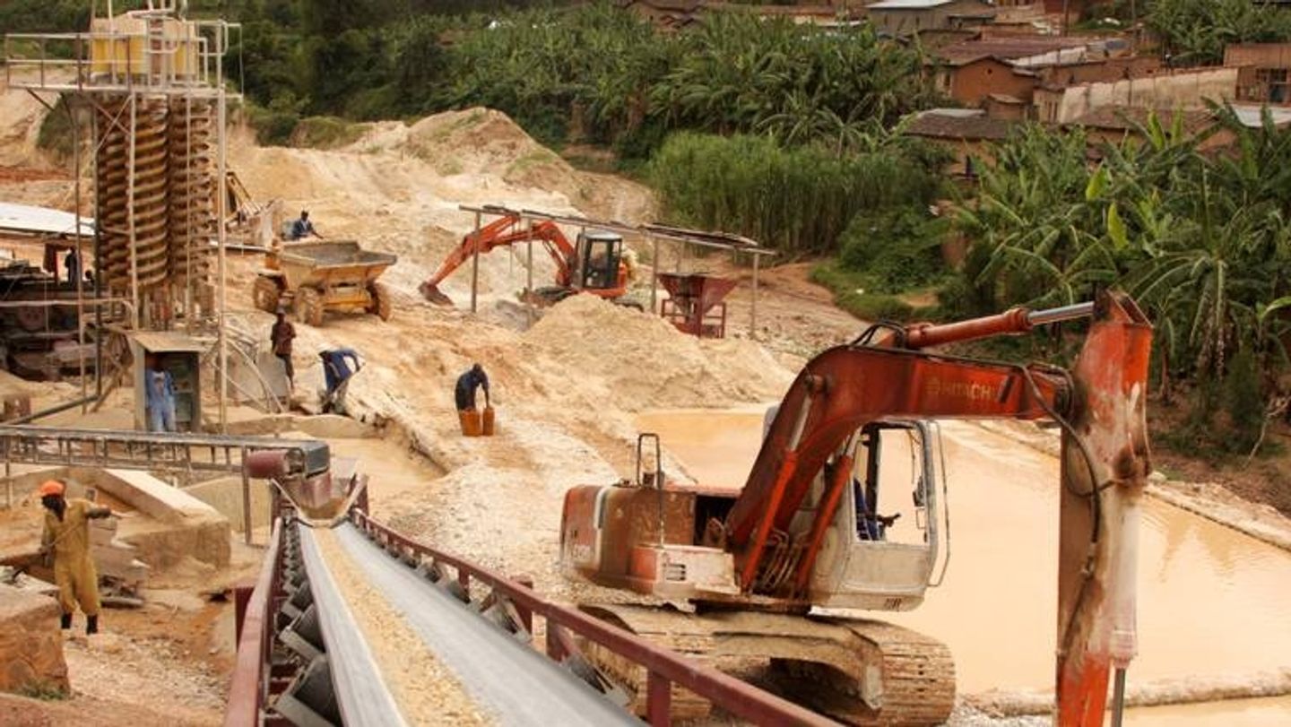 Le Nigeria révoque 924 licences d'exploitation minière