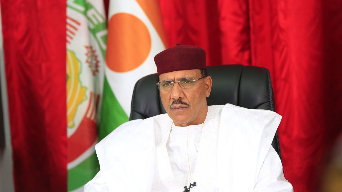 Shugaba Bazoum da iyalansa suna nan lafiya lau - Fadar shugaban Nijar