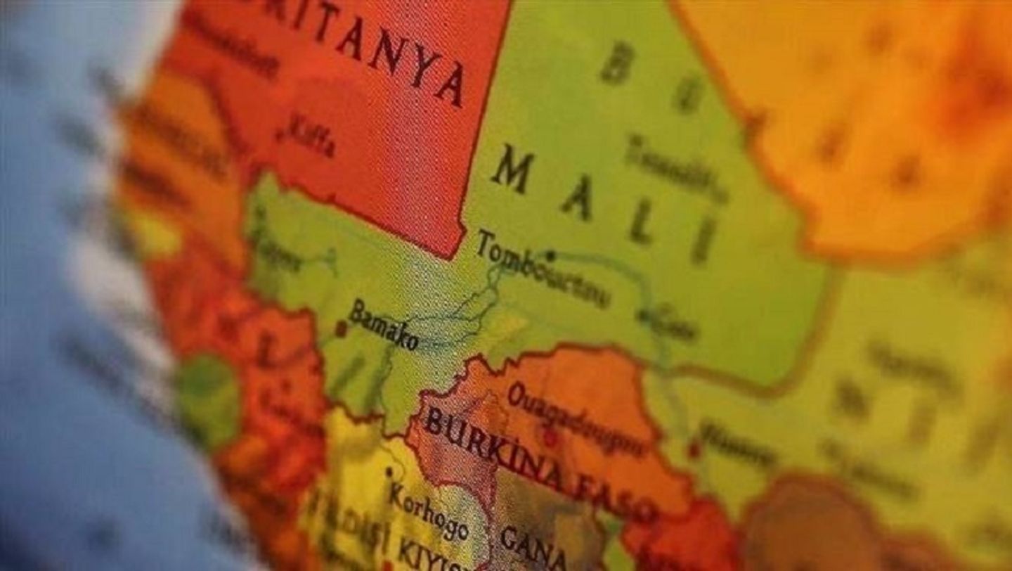 Kisan kiyashin da aka yi a wani jirgin ruwa a Kogin Niger da ke Mali