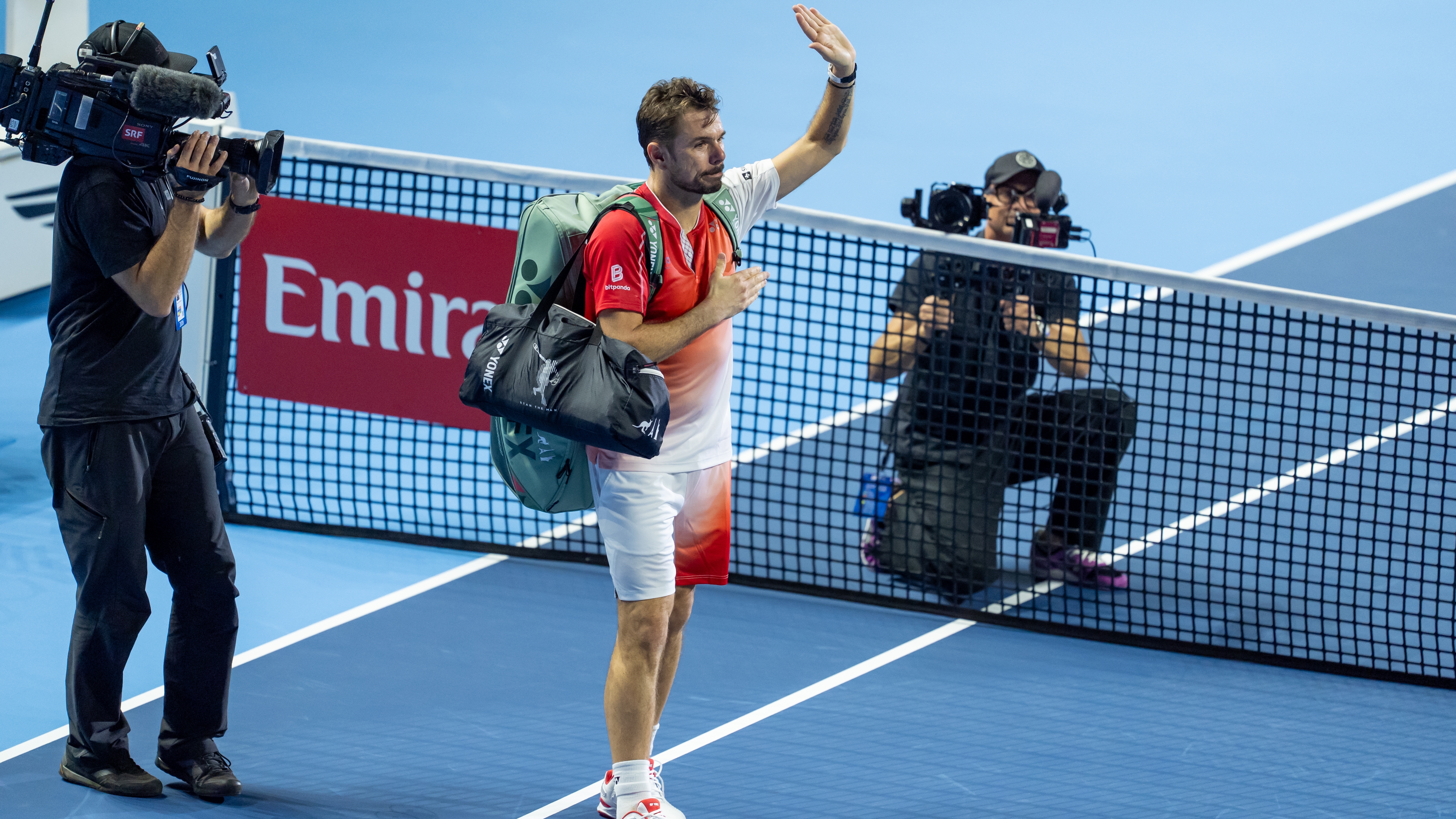 "Stan The Man" kortlara veda etti