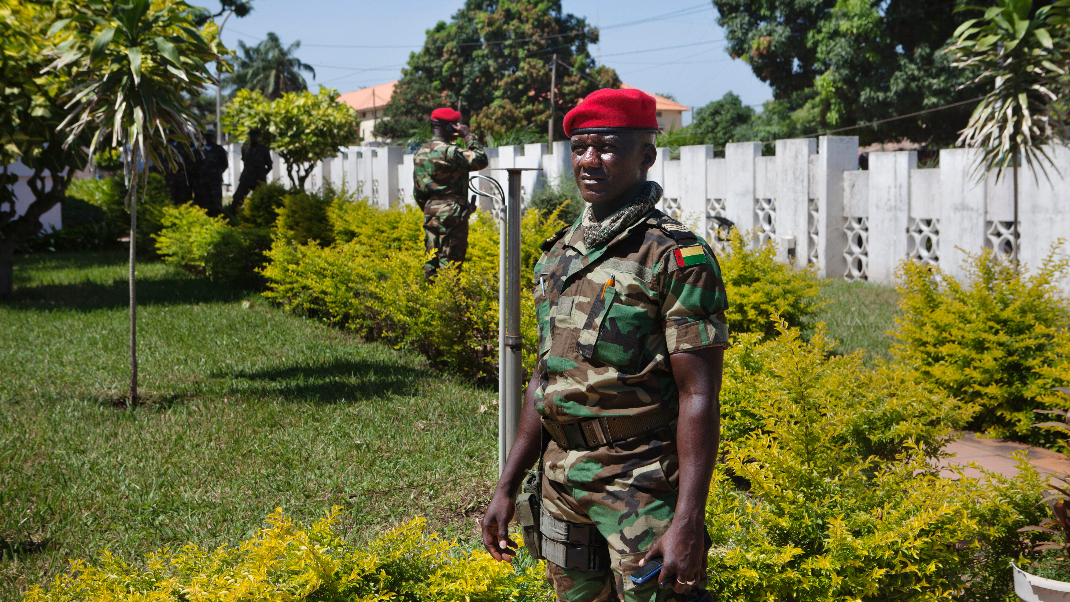 Guinea-Bissau: Heavy gunfire heard near government palace - TRT World