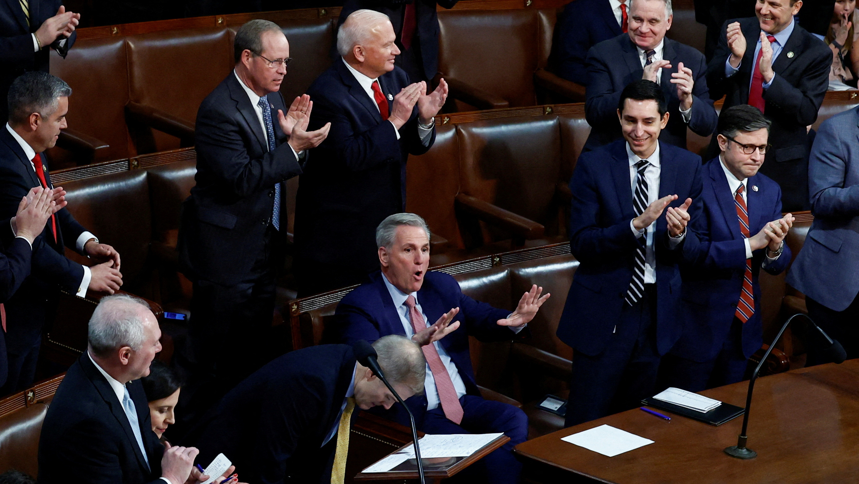 McCarthy's bid for speaker to continue, says Trump backs him - TRT World